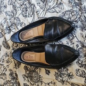 Me Too Black Pebbled Leather Pointed Almond Toe Slip-On Loafer Flats Sz 6